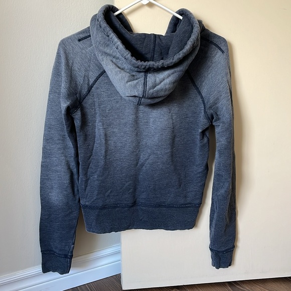 Abercrombie & Fitch Pullover Distressed Hoodie - Blue Grey - Picture 2 of 8